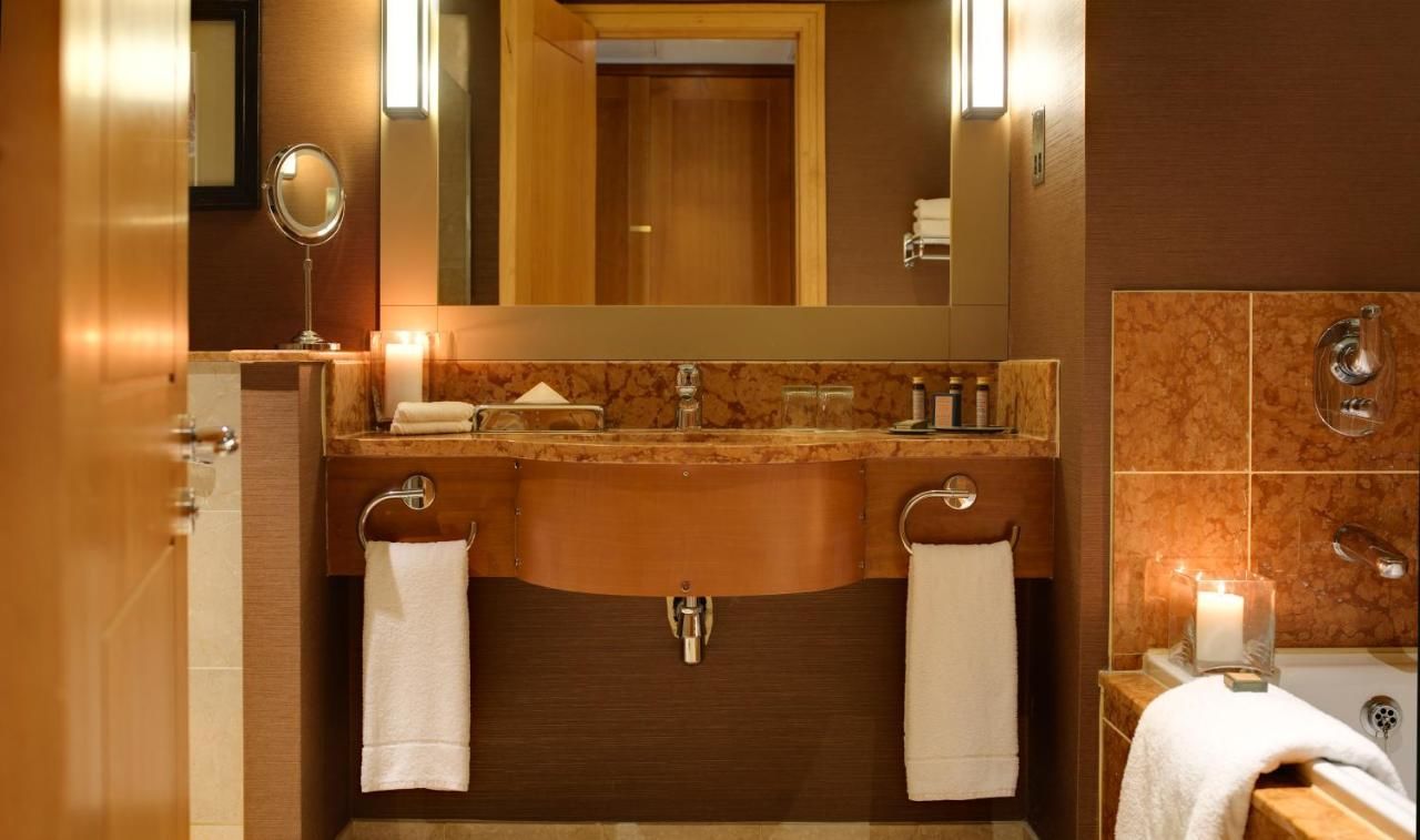 Отель Druids Glen Resort Ньютаун-Маунт-Кеннеди-14